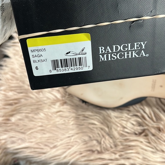 Badgley Mischka Brand Saga Crystal Buckle Pointed Toe Flat - Picture 7 of 7